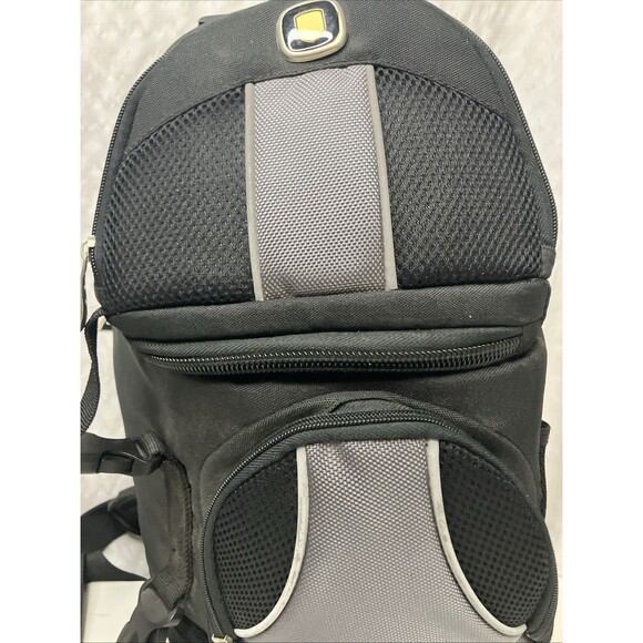 Durashield Black Pro-Series Camera Case Sling Style Padded Bag Backpack - Picture 3 of 16